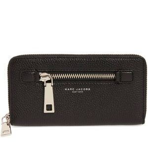 Marc Jacobs ‘Gotham’ Continental Leather Wallet